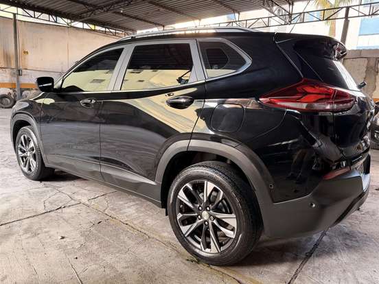 CHEVROLET-TRACKER-2021