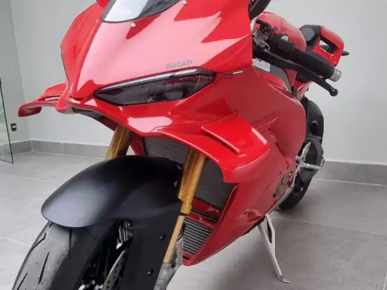 DUCATI-PANIGALE V4 S DUCATI-PANIGALE V4 S-2025