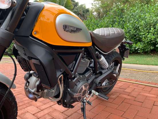 DUCATI-SCRAMBLER CLASSIC-2017