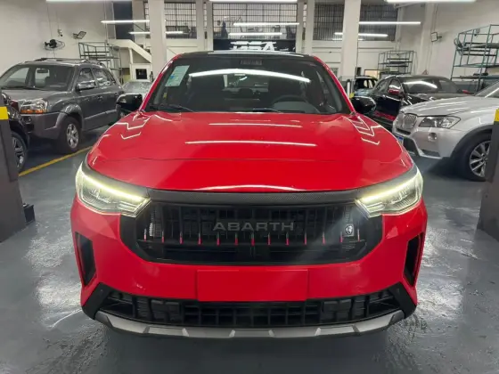 FIAT FASTBACK 1.3 TURBO 270 FLEX ABARTH AT6 FIAT FASTBACK 1.3 TURBO 270 FLEX ABARTH AT6