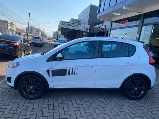 FIAT-PALIO-2013