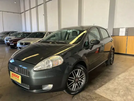 FIAT PUNTO 1.8 ESSENCE 16V FLEX 4P MANUAL