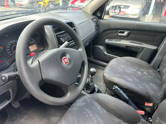 FIAT SIENA 1.0 MPI FIRE 8V FLEX 4P MANUAL FIAT SIENA 1.0 MPI FIRE 8V FLEX 4P MANUAL