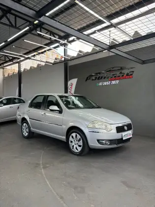 FIAT SIENA 1.6 MPI ESSENCE 16V FLEX 4P MANUAL FIAT SIENA 1.6 MPI ESSENCE 16V FLEX 4P MANUAL