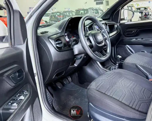 FIAT-STRADA-2024
