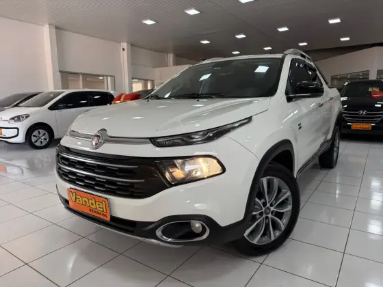 FIAT TORO 2.0 16V TURBO DIESEL VOLCANO 4WD AT9