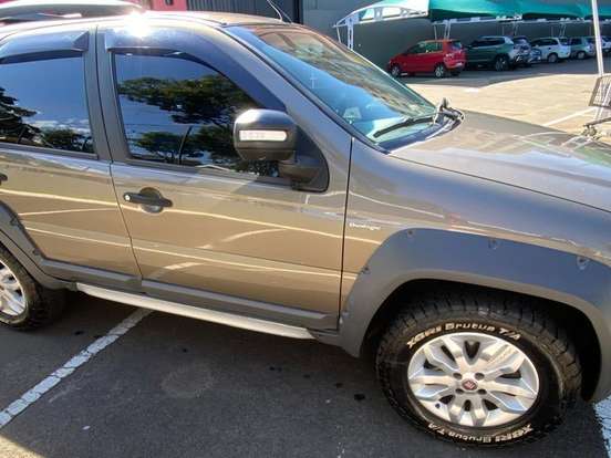 FIAT-PALIO-1.8 MPI ADVENTURE WEEKEND 16V FLEX 4P AUTOMATIZADO FIAT-PALIO-2014
