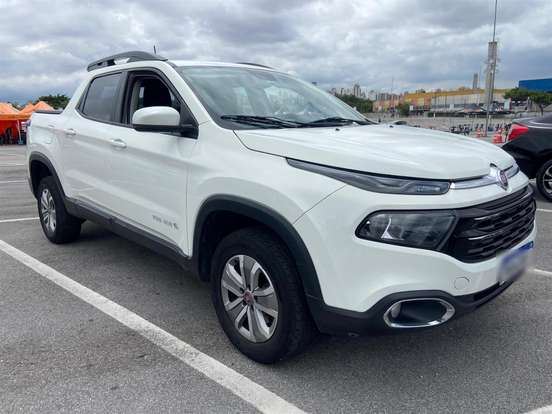 FIAT-TORO-2017