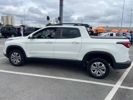 FIAT-TORO-1.8 16V EVO FLEX FREEDOM OPEN EDITION AT6 FIAT-TORO-2017