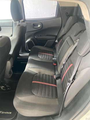 FIAT-TORO-2017