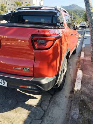 FIAT-TORO-2023