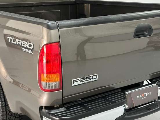 FORD-F-250-4.2 XLT 4X2 CS TURBO DIESEL 2P MANUAL FORD-F-250-2000