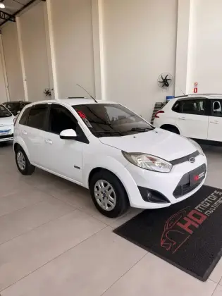 FORD FIESTA 1.6 MPI HATCH 8V FLEX 4P MANUAL