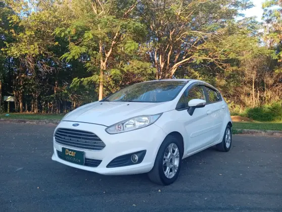FORD FIESTA 1.6 SE HATCH 16V FLEX 4P POWERSHIFT