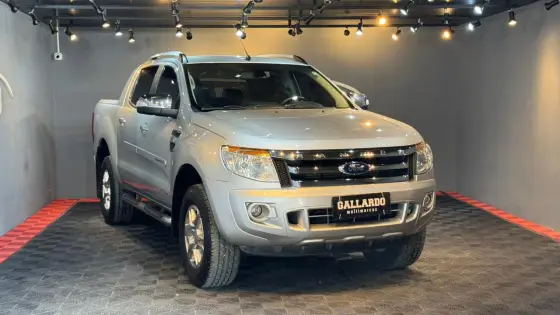 FORD RANGER 3.2 LIMITED 4X4 CD 20V DIESEL 4P AUTOMÁTICO