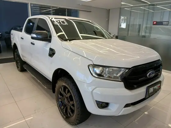 FORD RANGER 3.2 XLT 4X4 CD 20V DIESEL 4P AUTOMÁTICO