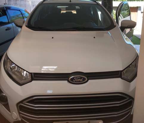 FORD-ECOSPORT-2014