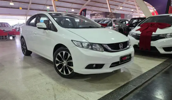 HONDA CIVIC 2.0 LXR 16V FLEX 4P AUTOMÁTICO