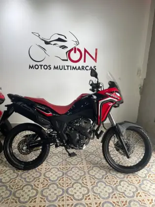 HONDA XRE 300 SAHARA RALLY 