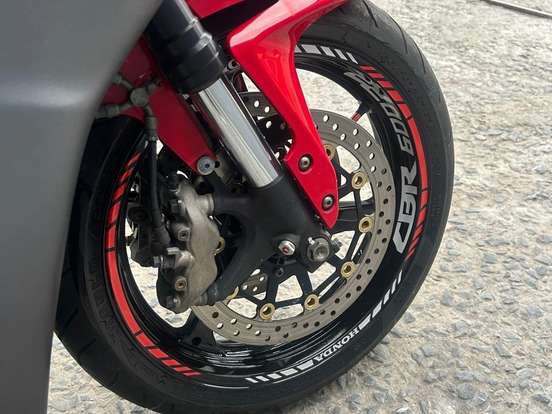 HONDA-CBR 600RR HONDA-CBR 600RR-2008