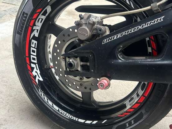 HONDA-CBR 600RR HONDA-CBR 600RR-2008