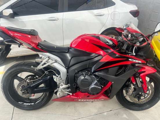 HONDA-CBR 600RR-2008