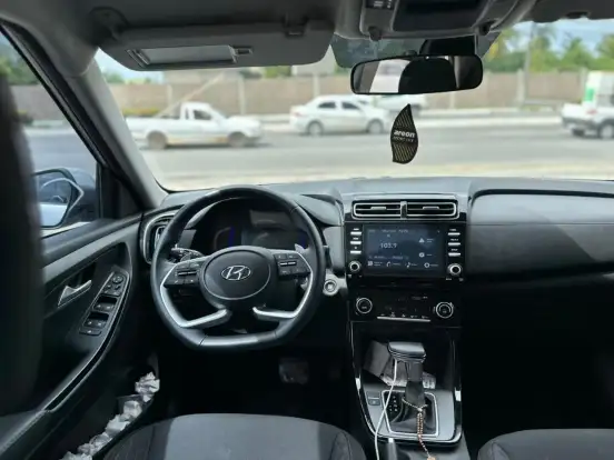HYUNDAI-CRETA-2024