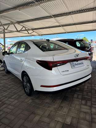 HYUNDAI-HB20-2024