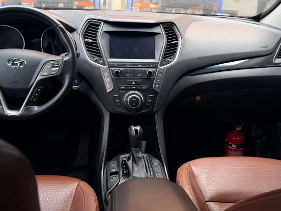 HYUNDAI-GRAND SANTA FÉ-3.3 MPFI V6 4WD GASOLINA 4P AUTOMÁTICO HYUNDAI-GRAND SANTA FÉ-2014