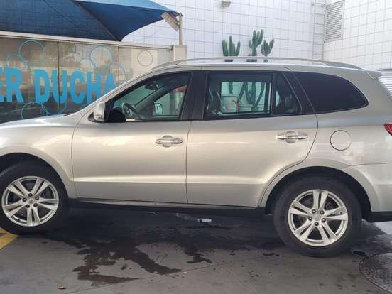 HYUNDAI-SANTA FÉ-3.5 MPFI GLS 7 LUGARES V6 24V 285CV GASOLINA 4P AUTOMÁTICO HYUNDAI-SANTA FÉ-2010