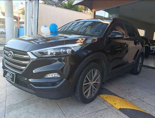 HYUNDAI-TUCSON-2017