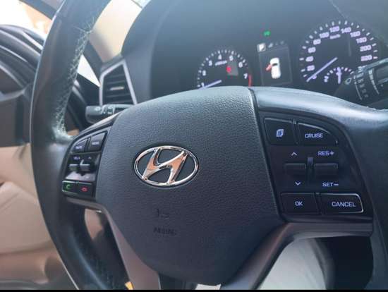 HYUNDAI-TUCSON-2017