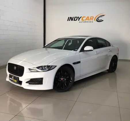 JAGUAR XE 2.0 16V INGENIUM P250 GASOLINA R-SPORT 4P AUTOMÁTICO JAGUAR XE 2.0 16V INGENIUM P250 GASOLINA R-SPORT 4P AUTOMÁTICO
