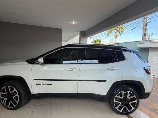 JEEP-COMPASS-2.0 16V FLEX LIMITED AUTOMÁTICO JEEP-COMPASS-2021