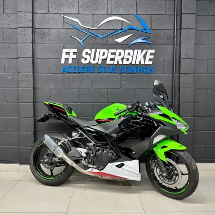 KAWASAKI NINJA 400 