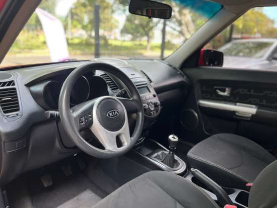 KIA-SOUL-2010