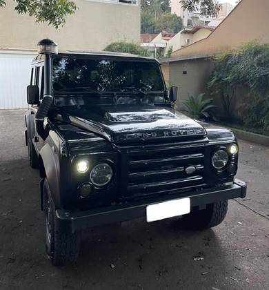 LAND ROVER DEFENDER 2011 2.4 110 SW 4X4 TURBO DIESEL 4P MANUAL