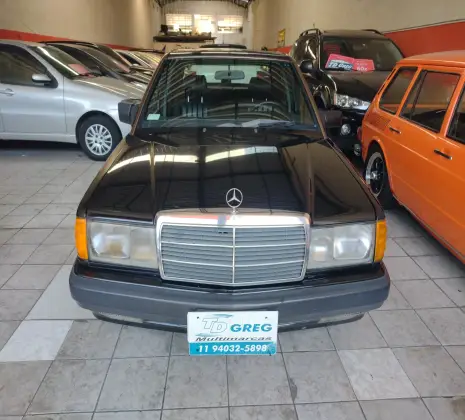 MERCEDES-BENZ 190 E 2.6 SEDAN 12V GASOLINA 4P AUTOMÁTICO