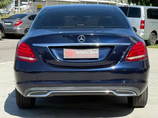 MERCEDES-BENZ-C 180-2017
