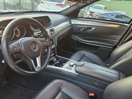 MERCEDES-BENZ-E 250-2.0 AVANTGARDE 16V TURBO GASOLINA 4P AUTOMÁTICO MERCEDES-BENZ-E 250-2014