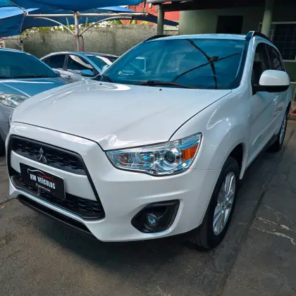 MITSUBISHI ASX 2.0 4X2 16V GASOLINA 4P AUTOMÁTICO MITSUBISHI ASX 2.0 4X2 16V GASOLINA 4P AUTOMÁTICO