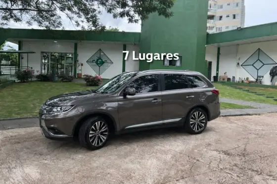MITSUBISHI OUTLANDER 3.0 MIVEC V6 GASOLINA HPE-S AWD AUTOMÁTICO