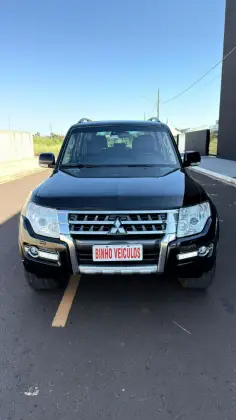 MITSUBISHI PAJERO 3.2 HPE 4X4 7 LUGARES 16V TURBO INTERCOOLER DIESEL 4P AUTOMÁTICO