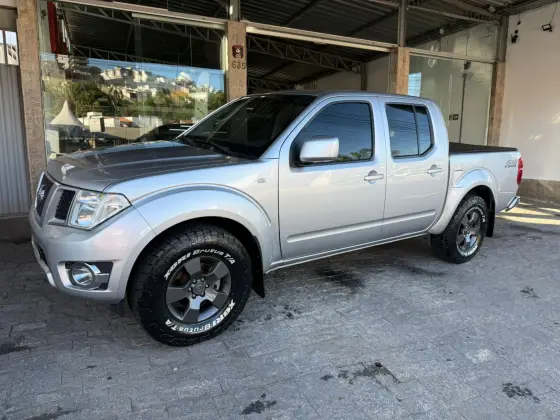 NISSAN FRONTIER 2.5 S 4X4 CD TURBO ELETRONIC DIESEL 4P MANUAL