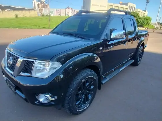 NISSAN FRONTIER 2.5 SL 4X4 CD TURBO ELETRONIC DIESEL 4P AUTOMÁTICO