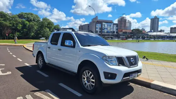 NISSAN FRONTIER 2.5 SV ATTACK 4X2 CD TURBO ELETRONIC DIESEL 4P MANUAL