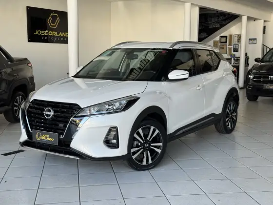 NISSAN KICKS 1.6 16V FLEXSTART ADVANCE XTRONIC NISSAN KICKS 1.6 16V FLEXSTART ADVANCE XTRONIC