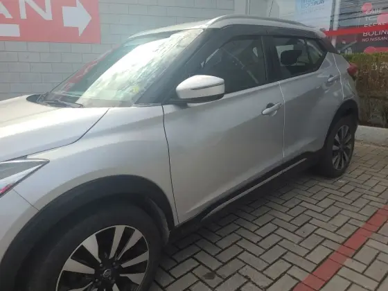 NISSAN KICKS 1.6 16V FLEXSTART SV 4P XTRONIC NISSAN KICKS 1.6 16V FLEXSTART SV 4P XTRONIC