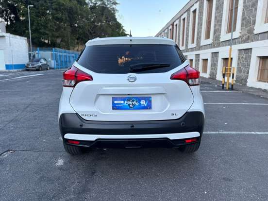 NISSAN-KICKS-1.6 16V FLEXSTART SL 4P XTRONIC NISSAN-KICKS-2016