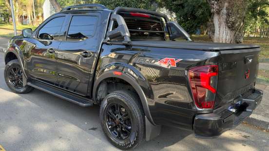 NISSAN-FRONTIER-2023